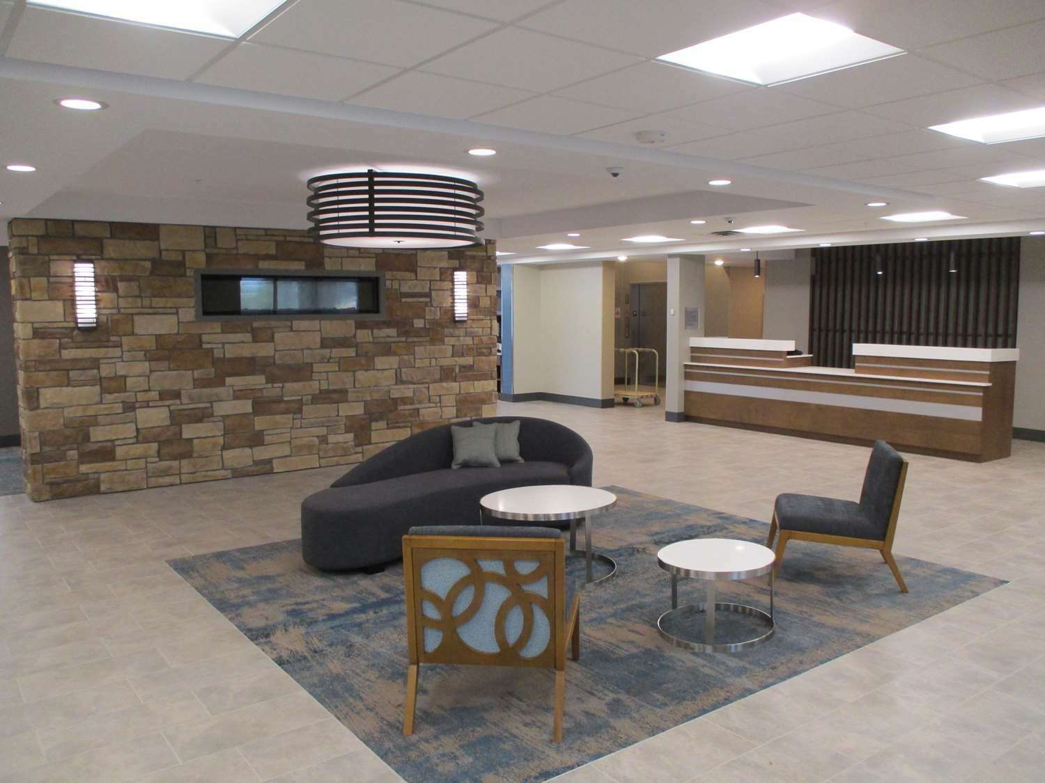 Best Western Plus Isanti Exterior foto
